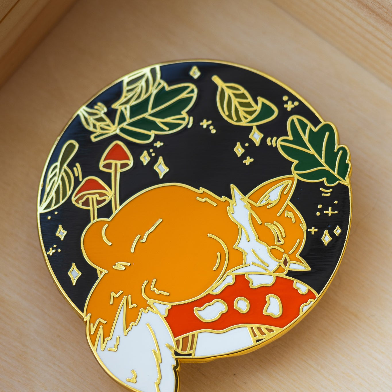 Sleepy Fox Pin - Collectors Edition
