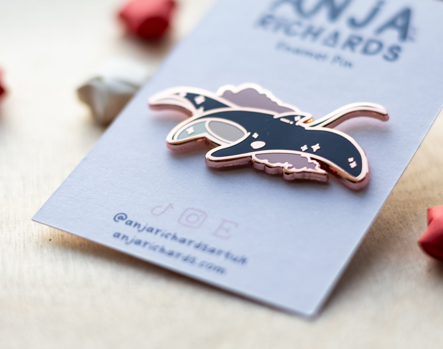 Galaxy Ray Pin