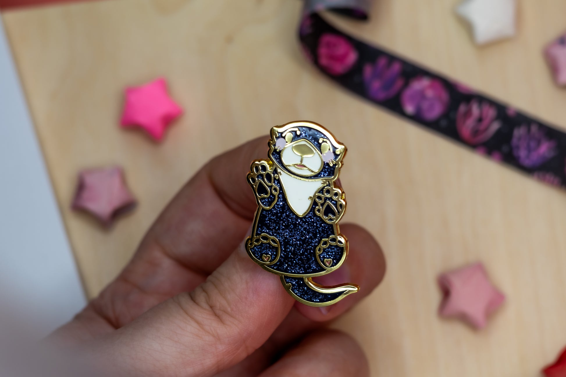 Glitter Otter Pin