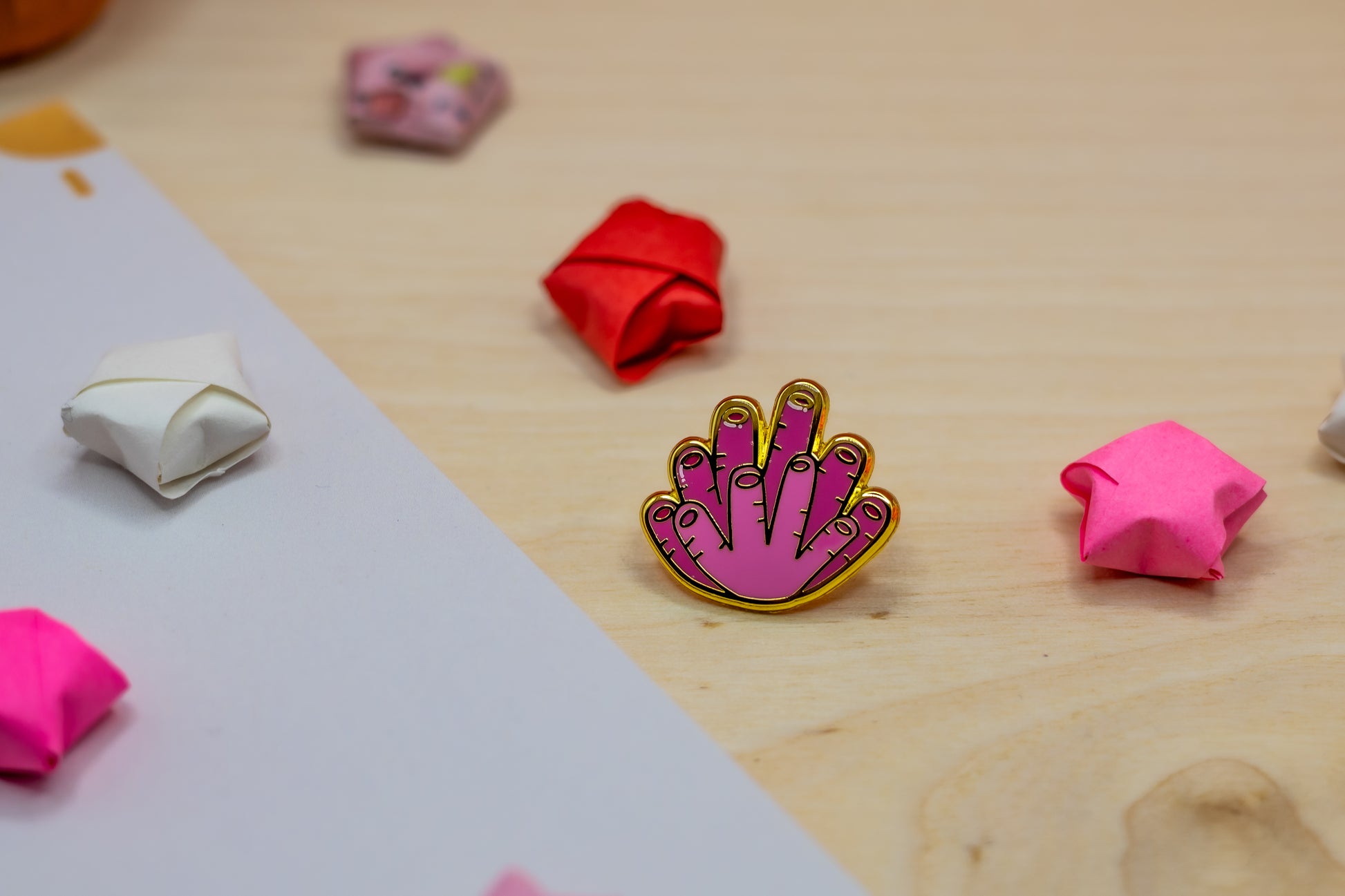 Xestospongia Coral Mini Pin
