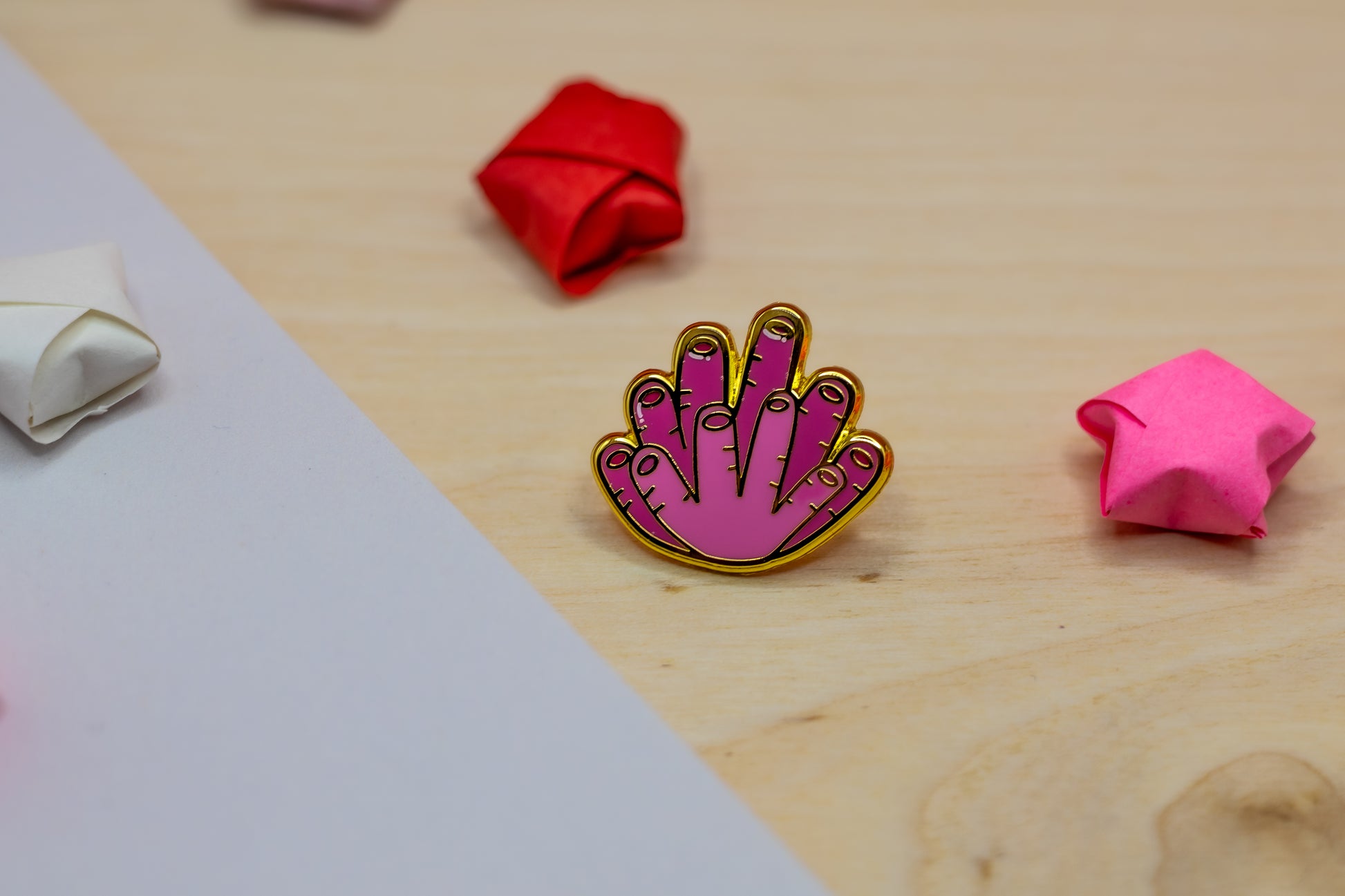 Xestospongia Coral Mini Pin